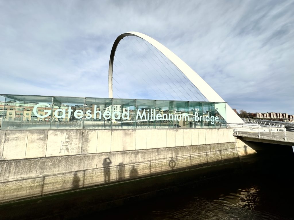 Gateshead Millennium Bridge