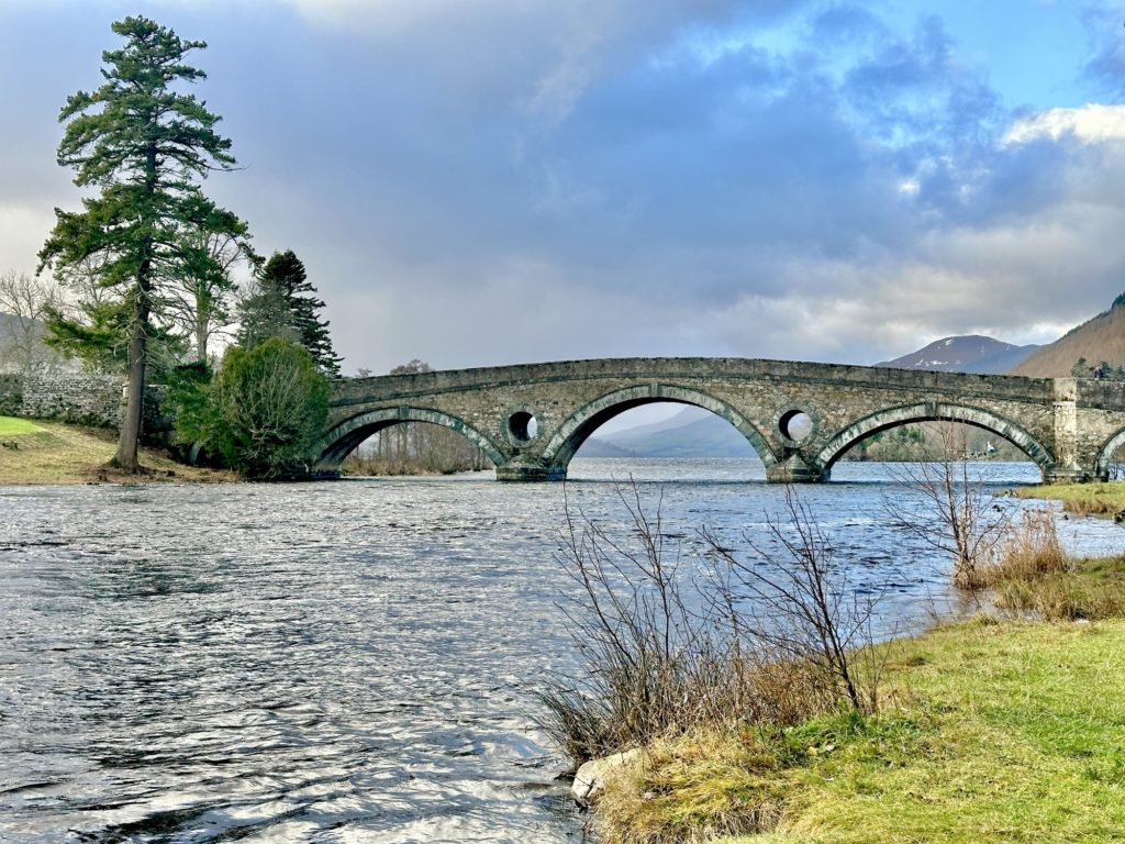 Walk along the River Tay​ and the bridge at Kenmore